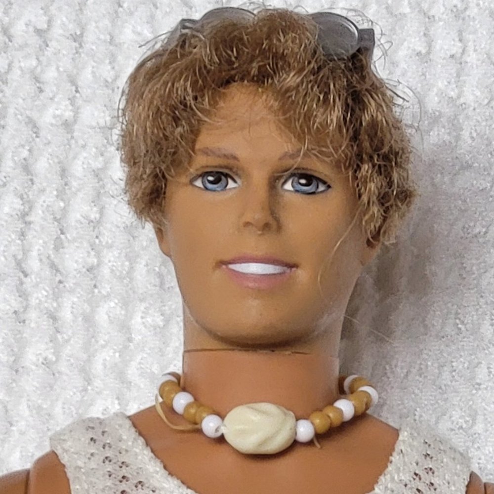 (SOLD) Ken Beach Summer Barbie Doll Vintage Original Genuine Loose - Picture 2 of 12